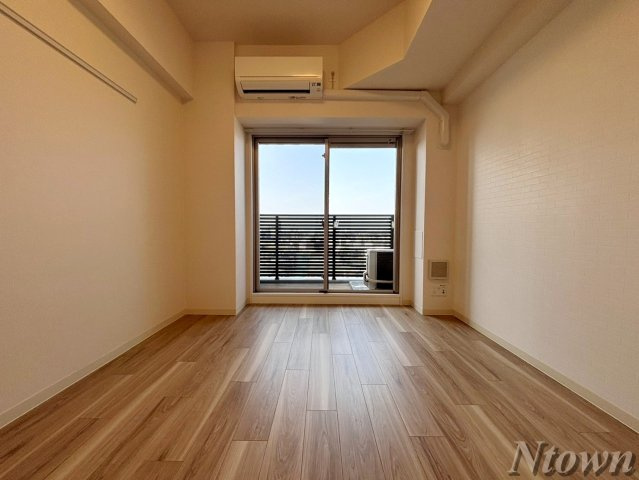【その他】 | プレサンスNAGOYAファスト | こちらのリビングで趣味の時間をお楽しみください