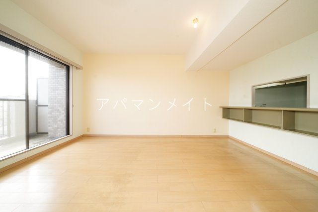 【居間・リビング】 | クエスト山手台 | 戸塚周辺ならアパマンメイトへＬｅｔｓ Ｇｏ ！