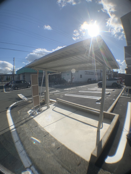 フェリス一番館の駐車場