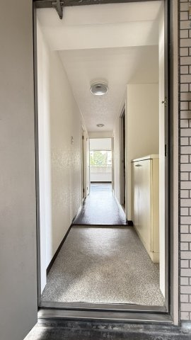 デュコムワイズの玄関