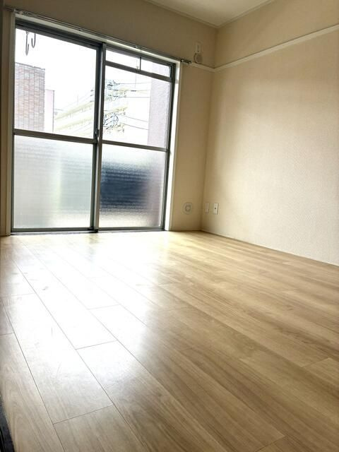 実穂マンションの寝室