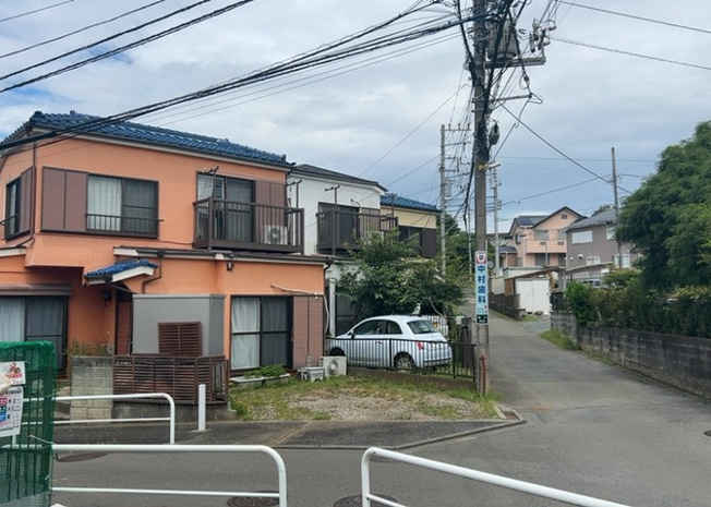 【展望】 | 眺望を気にして物件を探す場合、前面に建物が建っていないか現地で確認しましょう！前面に建物があると景色はもちろん、日当たりや風通しにも影響が出てきます。住んだ時のことを想像しながら現地見学をしましょう。