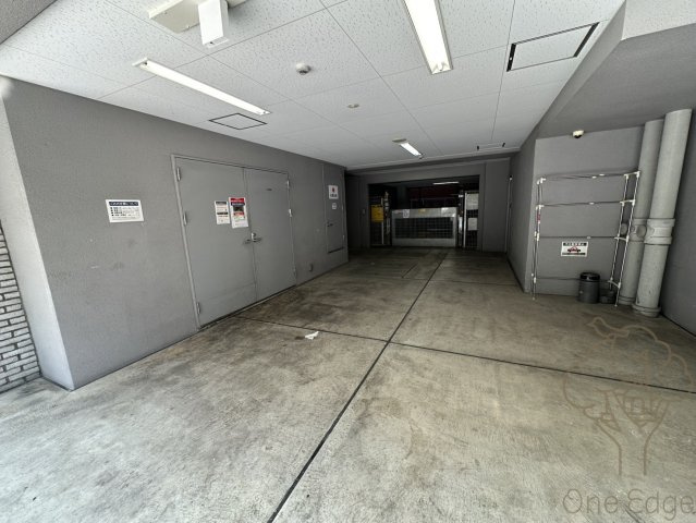 HS梅田EASTの駐車場