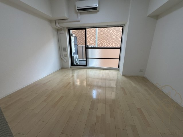 HS梅田EASTの居間・リビング