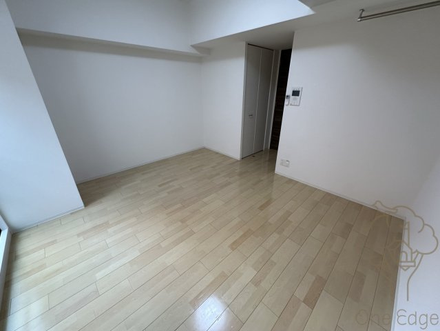 HS梅田EASTの居間・リビング