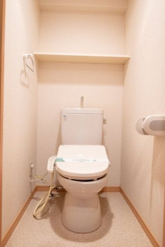 クレアシオン南大塚のトイレ