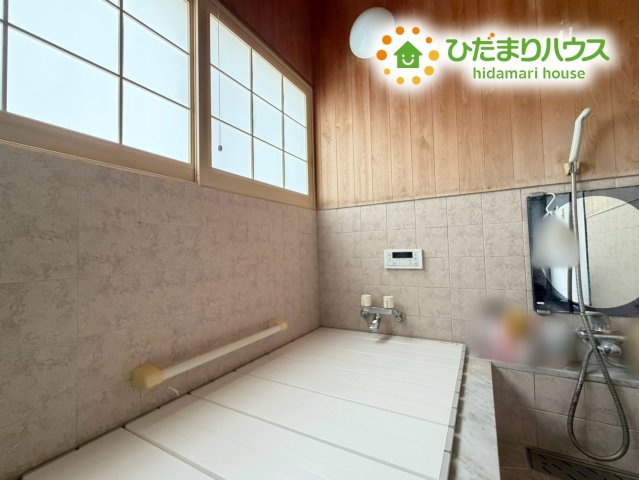 いわき市常磐上湯長谷町釜ノ前　中古戸建　の浴室|いつまでも入っていられるような広々とした浴室が魅力的です(^^)/