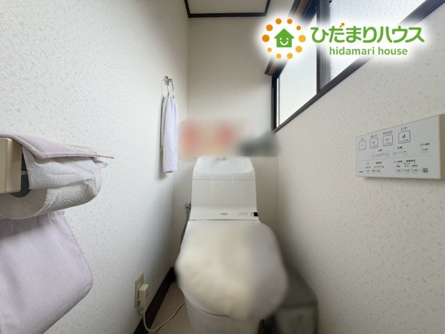 いわき市常磐上湯長谷町釜ノ前　中古戸建　のトイレ|2階トイレ完備♪小窓が付いているので、トイレも明るい空間になっております♪