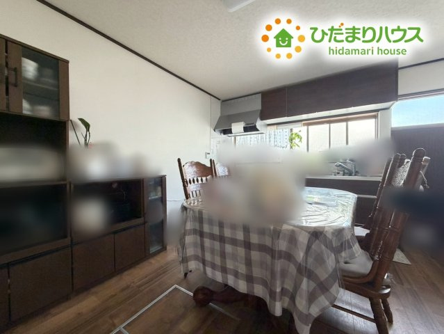 いわき市常磐上湯長谷町釜ノ前　中古戸建　のキッチン|料理をしながらでも、ご家族との会話を楽しめるキッチン