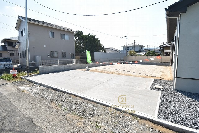 ケイアイフィット　日立市東大沼町　12期 　2の駐車場|新築戸建てを購入する際、庭付き、駐車場付きは大変魅力的です。十分な駐車スペースがあれば、ご家族様それぞれが車をご所有の場合や来客の際も安心です。