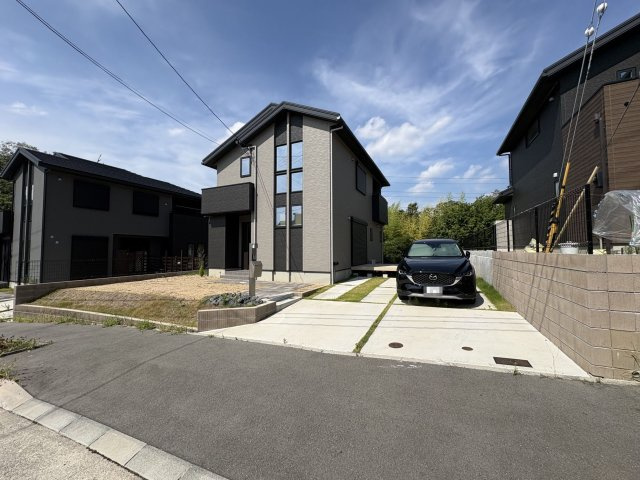 神戸市北区花山中尾台1丁目戸建