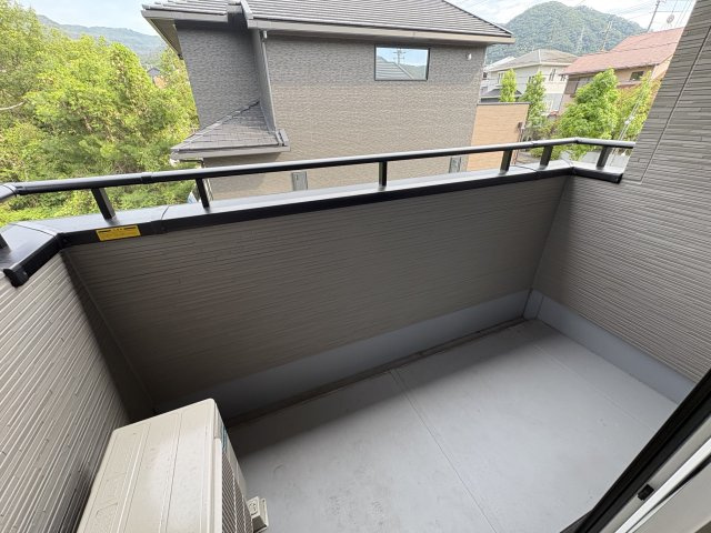 神戸市北区花山中尾台1丁目戸建のバルコニー