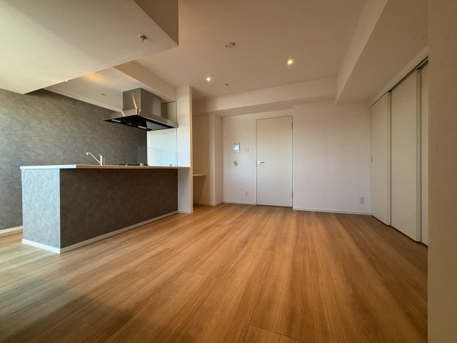 Log入谷／ログ入谷の内装|Log入谷