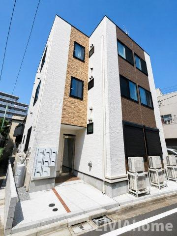 足立区足立１丁目のアパート