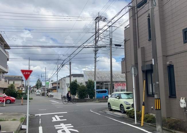 【展望】 | 眺望を気にして物件を探す場合、前面に建物が建っていないか現地で確認しましょう！前面に建物があると景色はもちろん、日当たりや風通しにも影響が出てきます。住んだ時のことを想像しながら現地見学をしましょう。