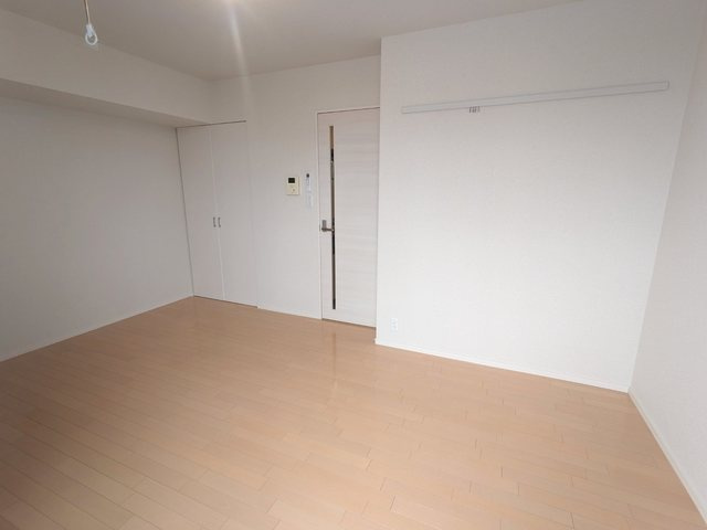 イデアルアパートメント北沢の寝室