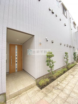 【エントランス】 | 本駒込ウエスト