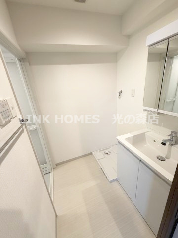 熊本市中央区渡鹿３丁目の賃貸マンションの洗面所|明るい洗面所です