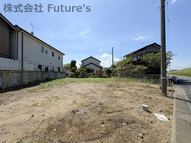 三郷市鷹野1丁目　新築戸建　全2棟　2号棟