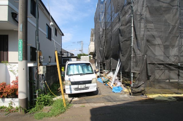 国分寺市並木町一丁目の外観|2階には2か所のウォークインクローゼット！
充実の収納でお部屋を広く使えそうです！