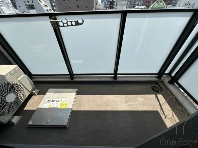 HS梅田EASTのバルコニー