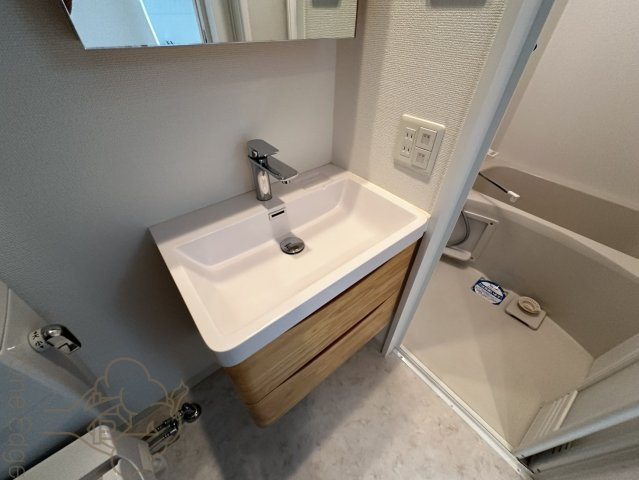 HS梅田EASTの洗面所