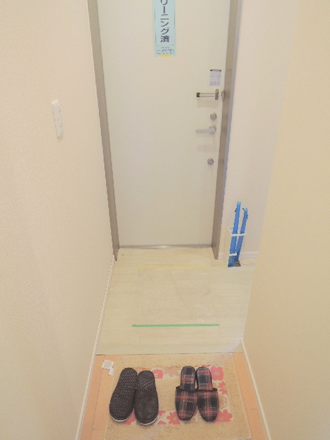 アネシス館の玄関
