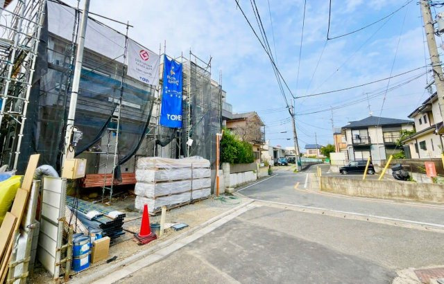 【仲介手数料無料】志木市中宗岡１丁目の前面道路含む現地写真