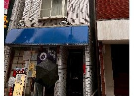 倉田ビルのエントランス