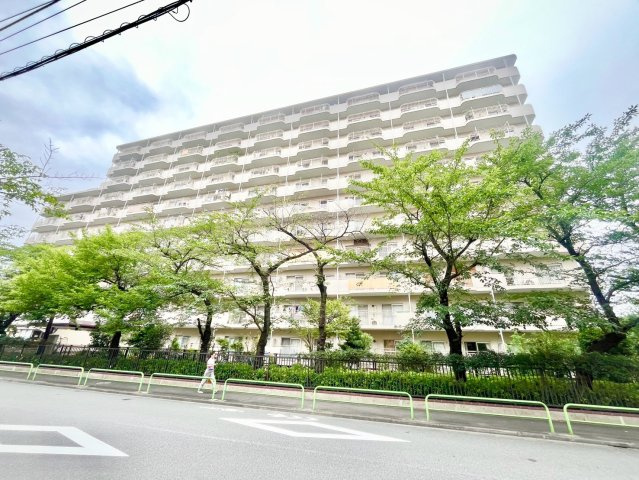 蓮根ファミールハイツ１号棟