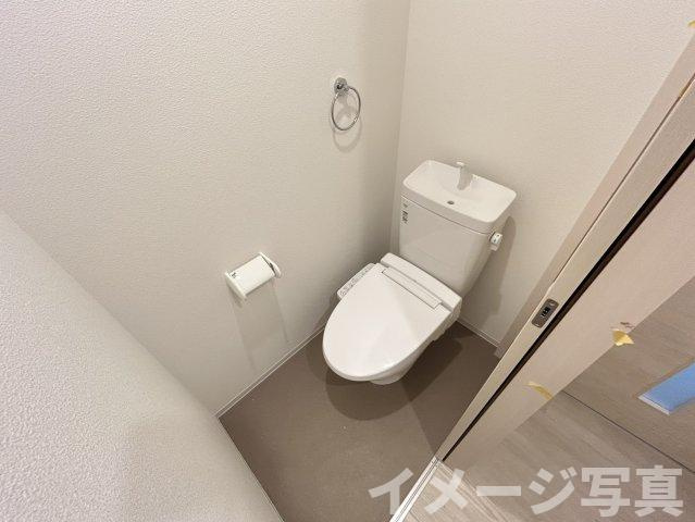 【トイレ】 | ジーメゾン春日井リーファ | 同タイプ写真