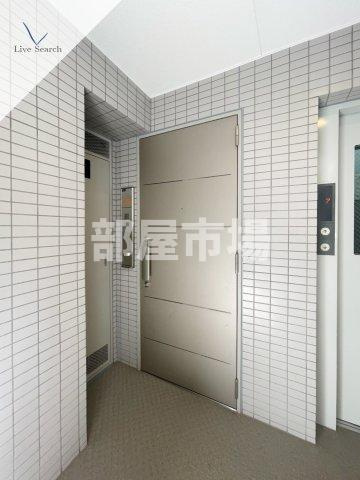 メインステージ浅草橋駅前の玄関