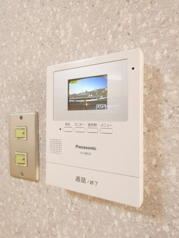 コスモ川内のセキュリティ|モニター付きインターホン
