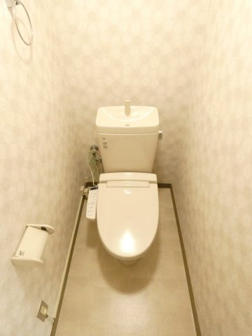 コスモ川内のトイレ|温水洗浄便座