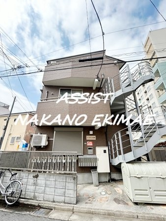 コーポランセ中野のエントランス