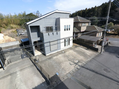 【外観】 | 山武市埴谷　中古戸建 | 外はこのようになっています