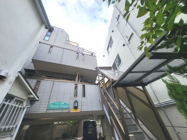 メルベーユ新宿の画像