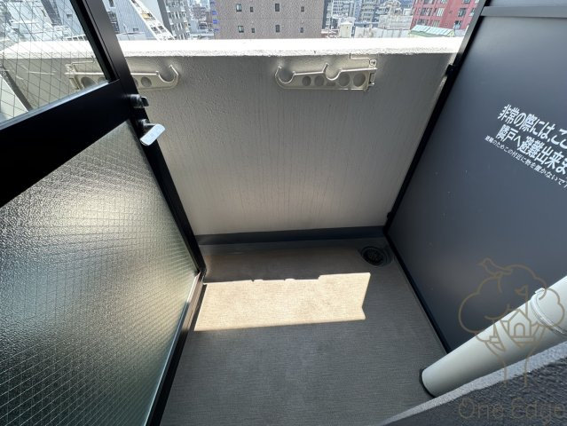 HS梅田EASTのバルコニー
