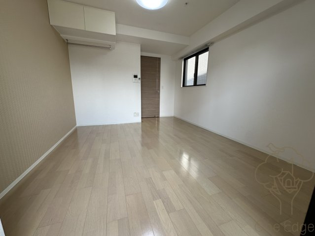 HS梅田EASTの寝室