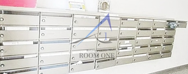 慶応マンションのその他共用部分|集合ポストです。