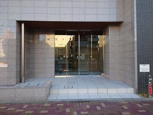 ＯＫＢアヴェニール菊井町のエントランス|エントランス