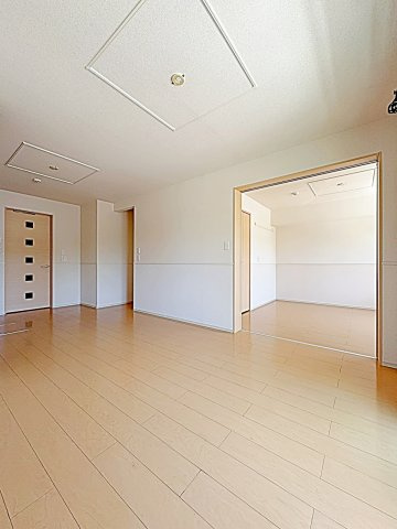 サンフォレスタⅠの内装
