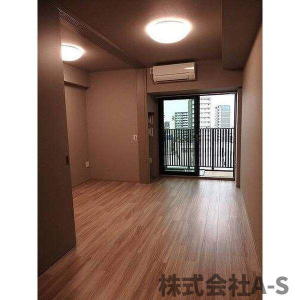 ザ・ライオンズフォーシア今池の居間・リビング|同間取り画像使用
実際のお部屋と色などが異なる場合がございます。