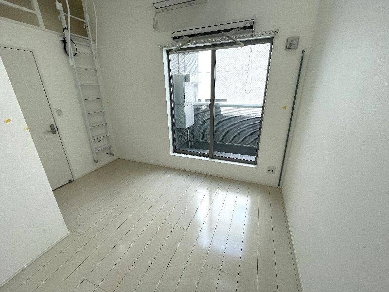 Ａｕｂｅ　鈍池町の居間・リビング