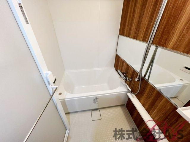 ＧＲＡＮＤ　ＥＳＰＯＩＲ　車道の浴室|同間取り画像使用
実際のお部屋と色などが異なる場合がございます。