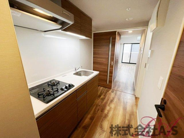 ＧＲＡＮＤ　ＥＳＰＯＩＲ　車道のキッチン|同間取り画像使用
実際のお部屋と色などが異なる場合がございます。