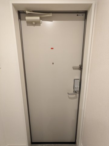 ウイング志賀の玄関