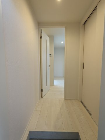 ウイング志賀の玄関