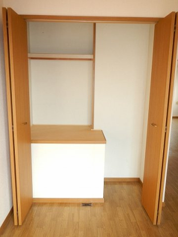 プルミエールの収納|こまごまとしたものを収納できそうですね