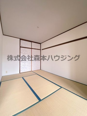 【和室】 | 　PHOENIX COURT 交野Ⅰ | 柔らかい畳が心地よい和室